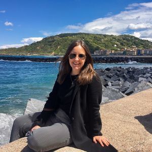 Meet your Posher, Emily